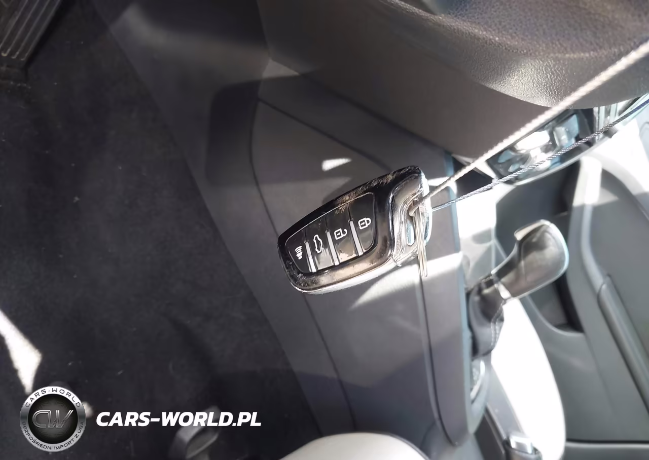 2016 Volkswagen Jetta 1.8T Sport VIN:3VWD17AJ2GM341645 - 11