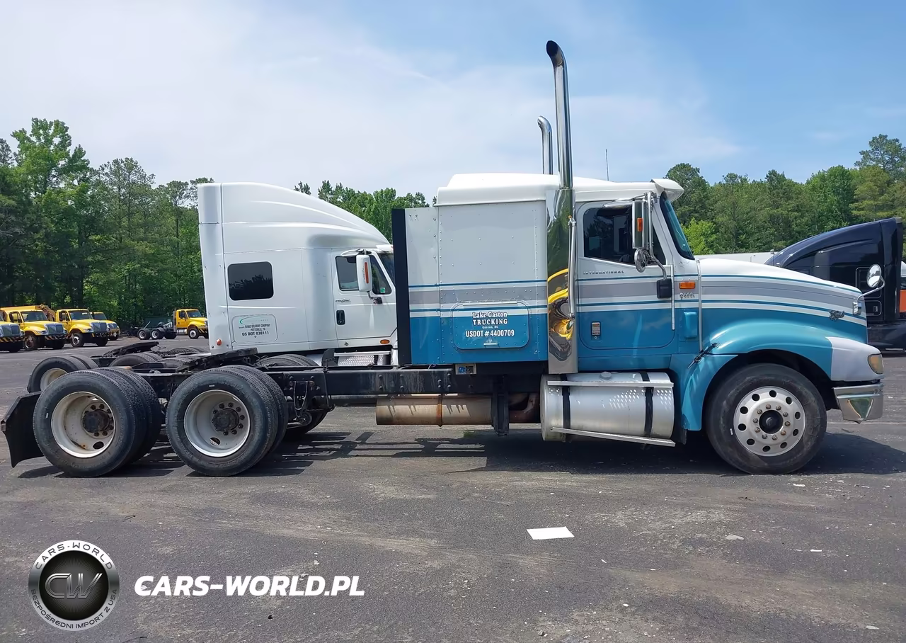 2006 International 9400 VIN:2HSCNAPR76C238610 - 13