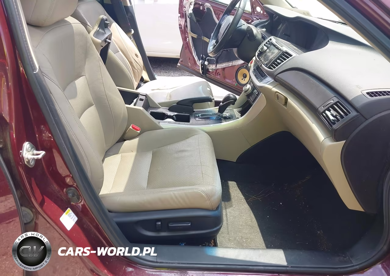 2014 Honda Accord Hybrid Touring VIN:1HGCR6F72EA008520 - 5