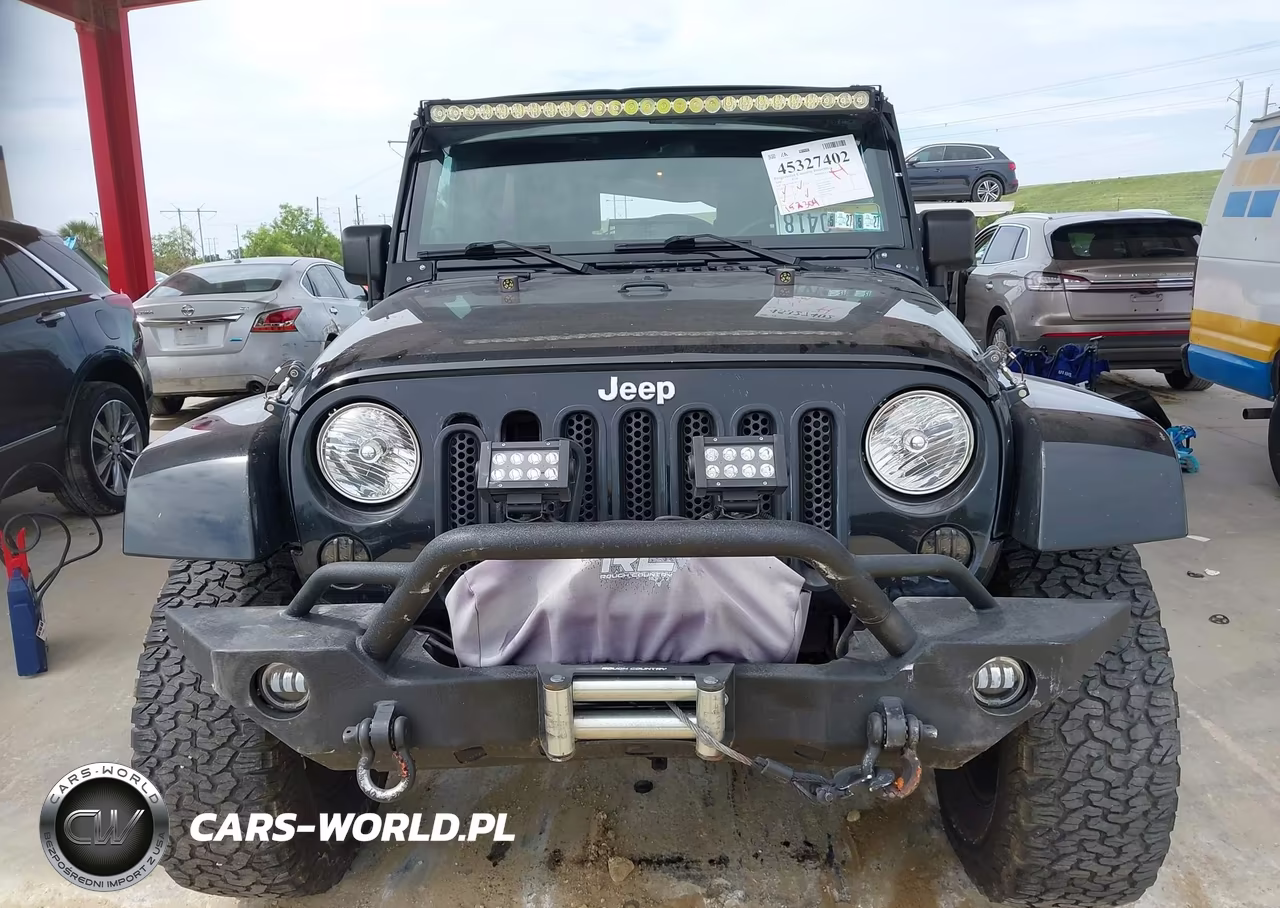 2008 Jeep Wrangler Unlimited Sahara VIN:1J8GA59188L587717 - 13