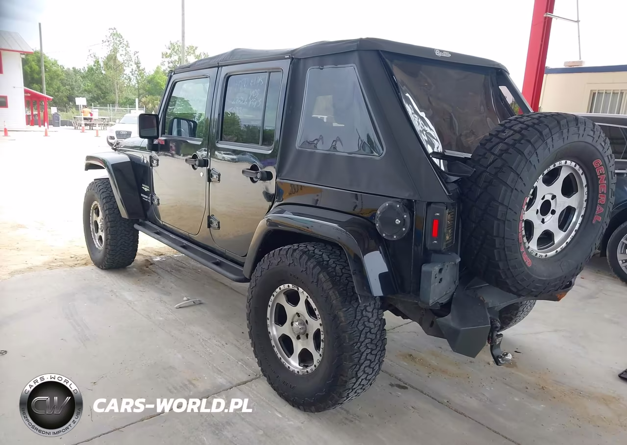 2008 Jeep Wrangler Unlimited Sahara VIN:1J8GA59188L587717 - 3