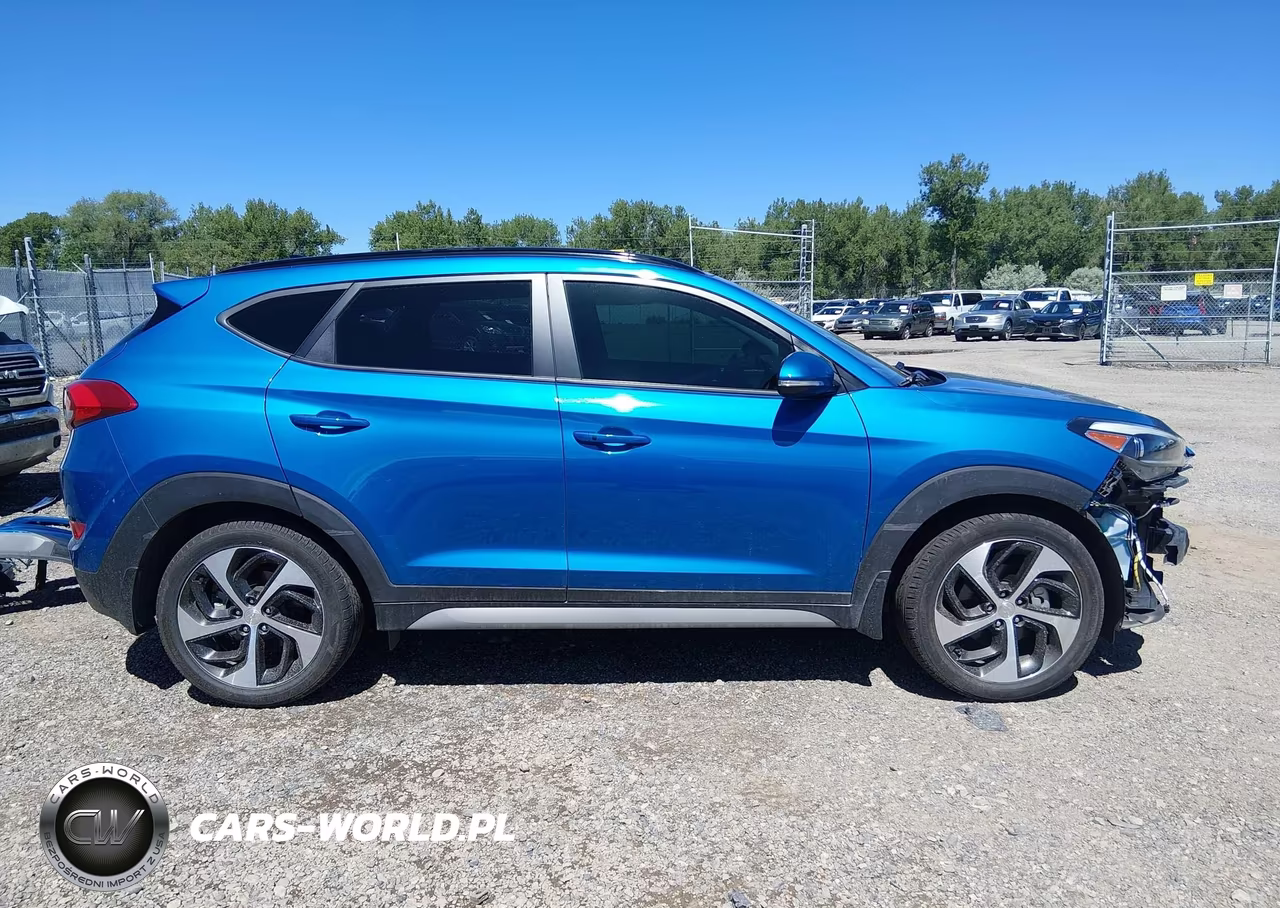 2018 Hyundai Tucson Value VIN:KM8J3CA28JU777979 - 14