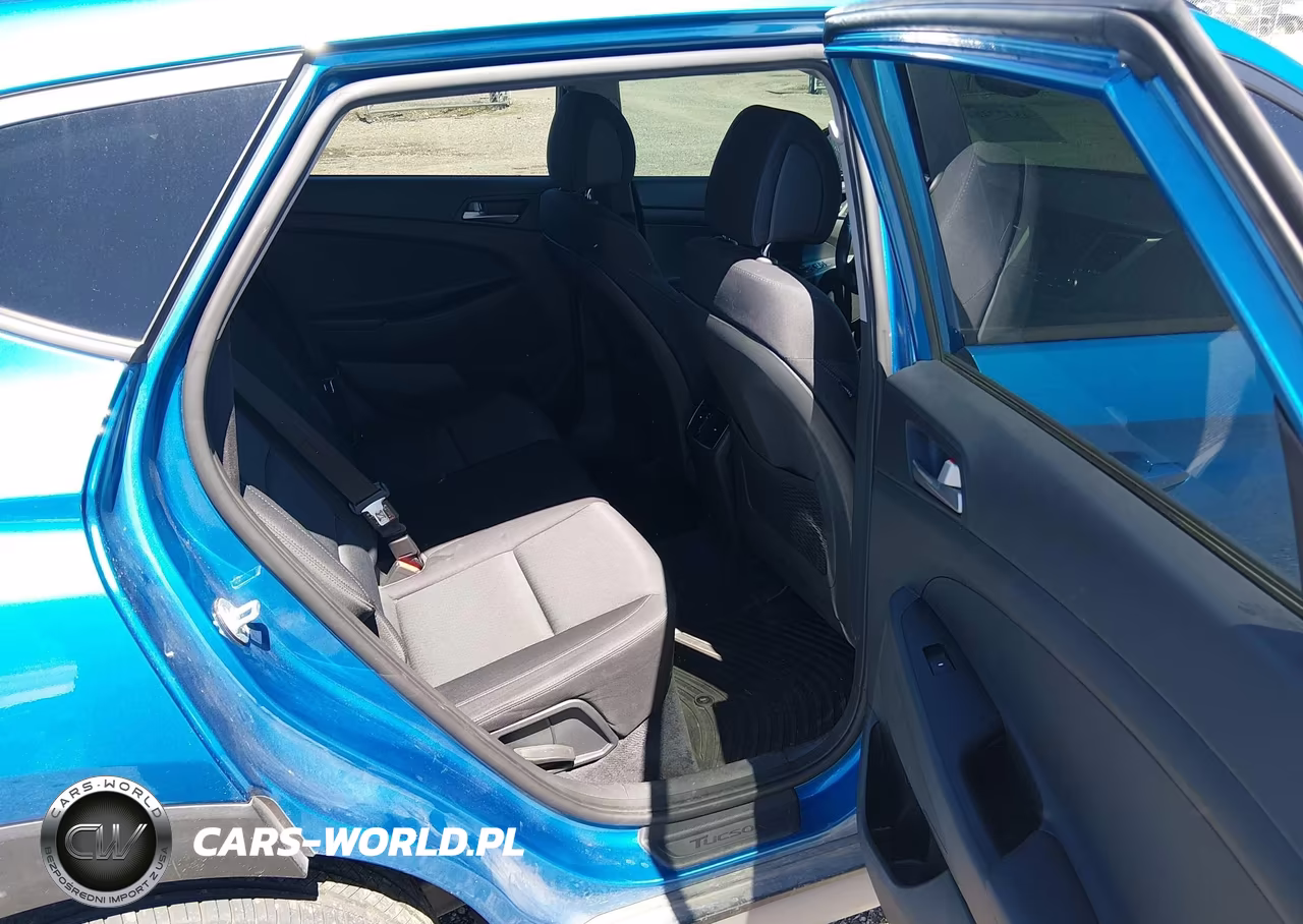2018 Hyundai Tucson Value VIN:KM8J3CA28JU777979 - 8