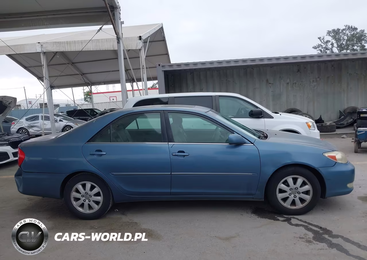 2003 Toyota Camry Xle VIN:4T1BE32K13U705389 - 13