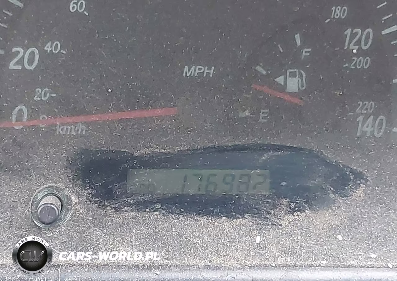2003 Toyota Camry Xle VIN:4T1BE32K13U705389 - 15