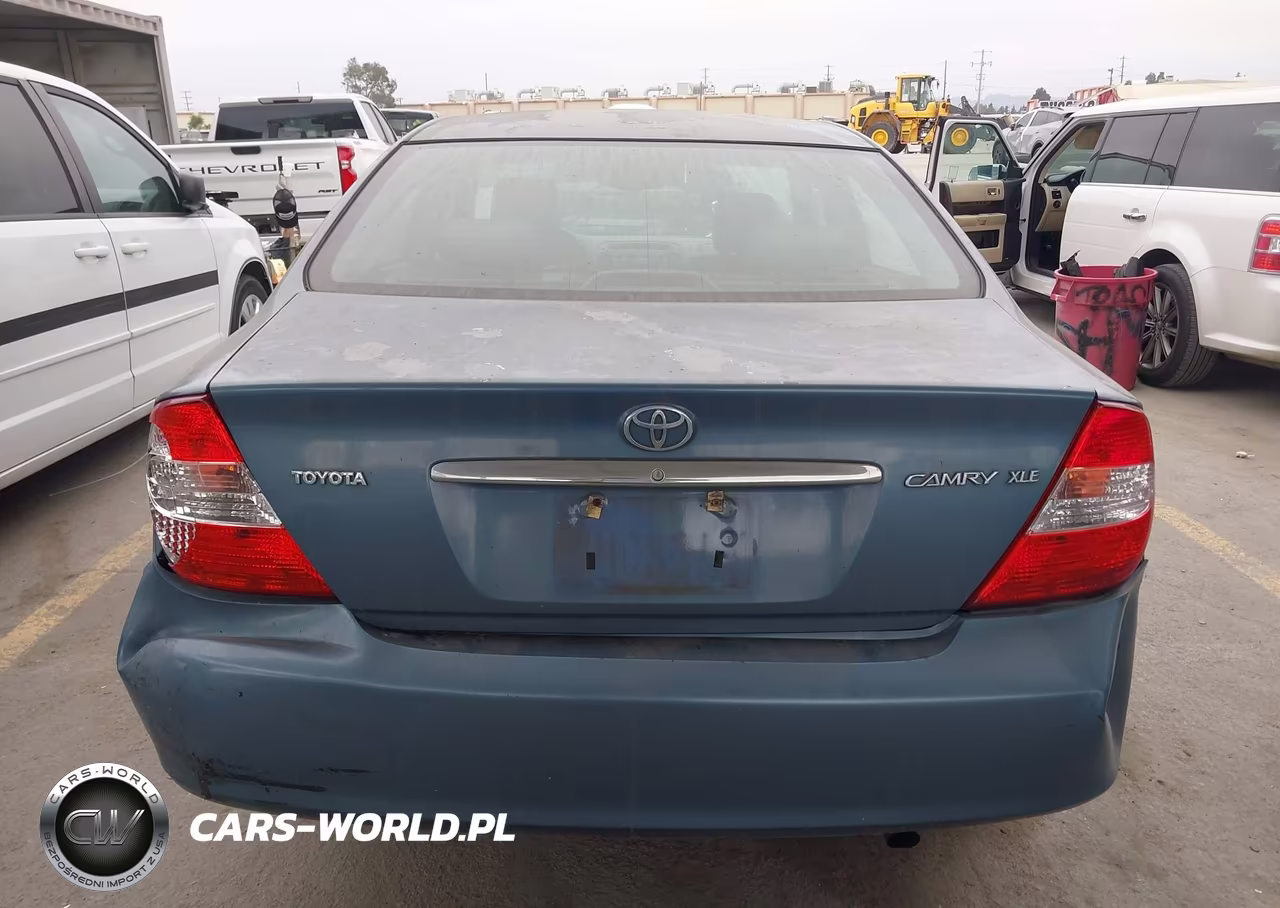2003 Toyota Camry Xle VIN:4T1BE32K13U705389 - 16