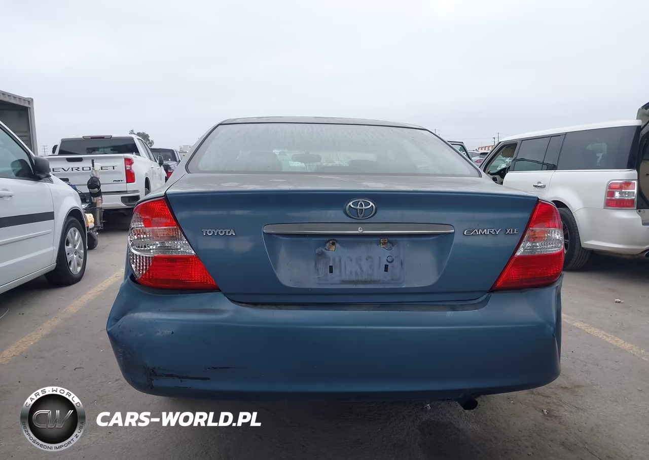 2003 Toyota Camry Xle VIN:4T1BE32K13U705389 - 17