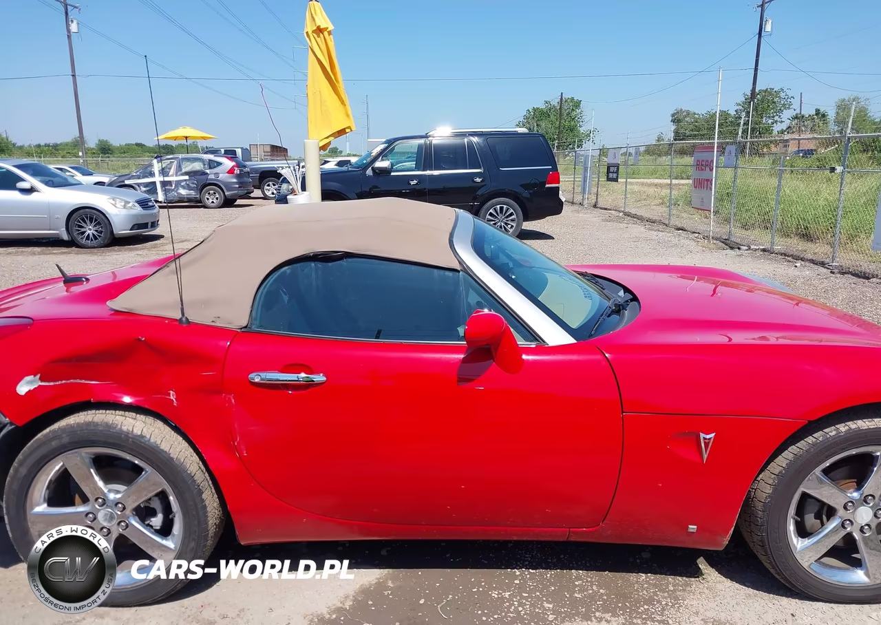 2007 Pontiac Solstice VIN:1G2MB35B07Y128942 - 13