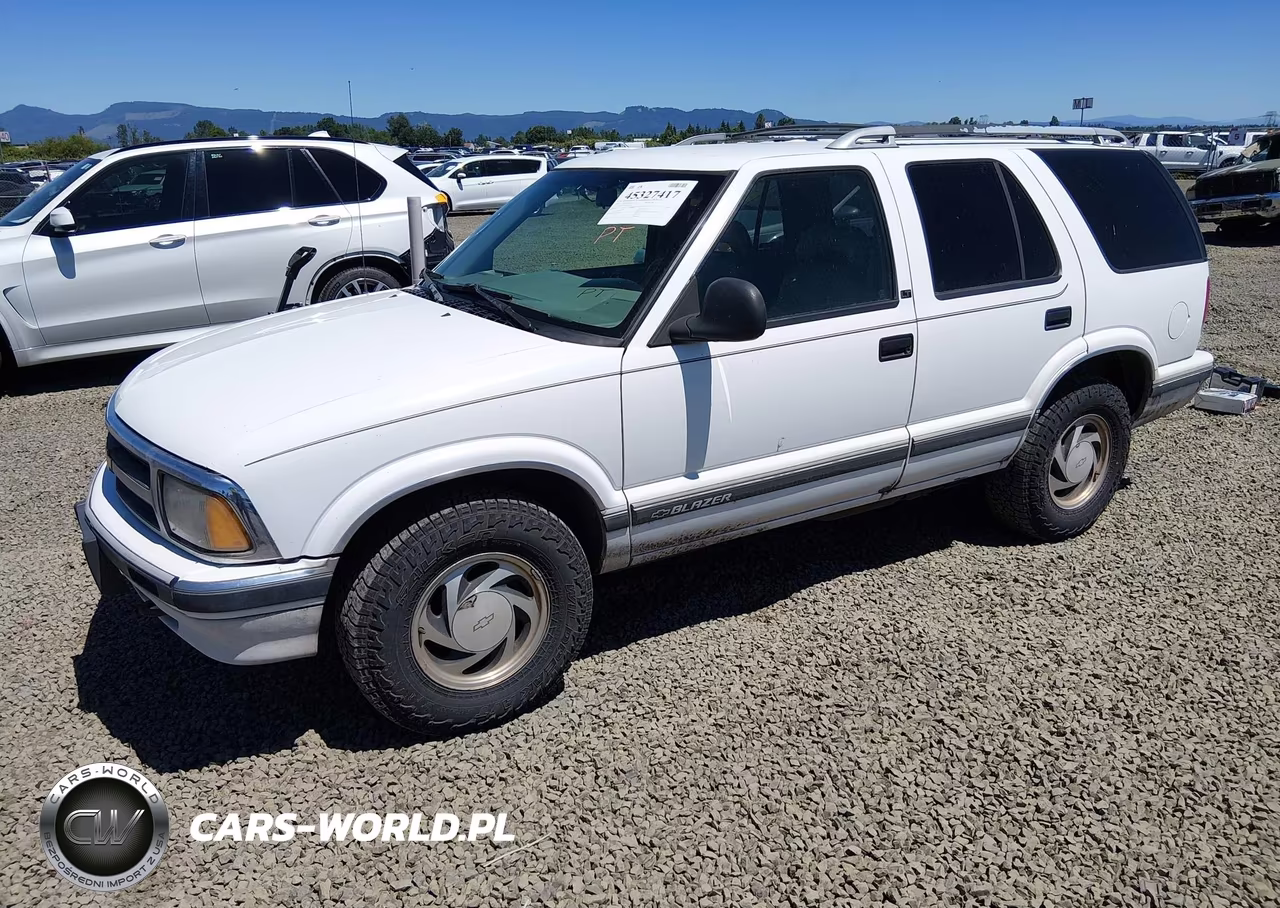1995 Chevrolet Blazer VIN:1GNDT13W8S2158776 - 2
