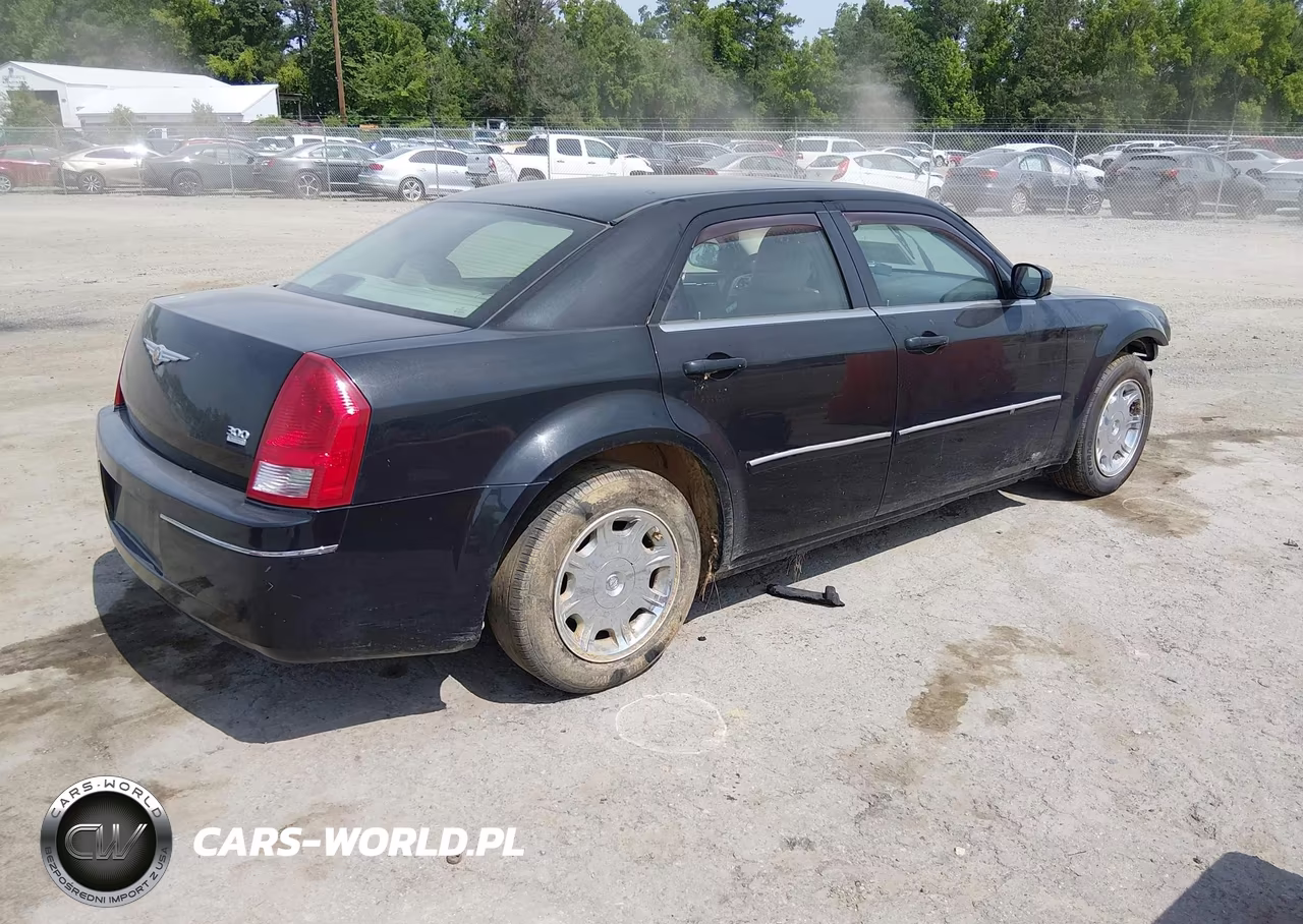 2006 Chrysler 300 Touring VIN:2C3KA53G56H108375 - 4