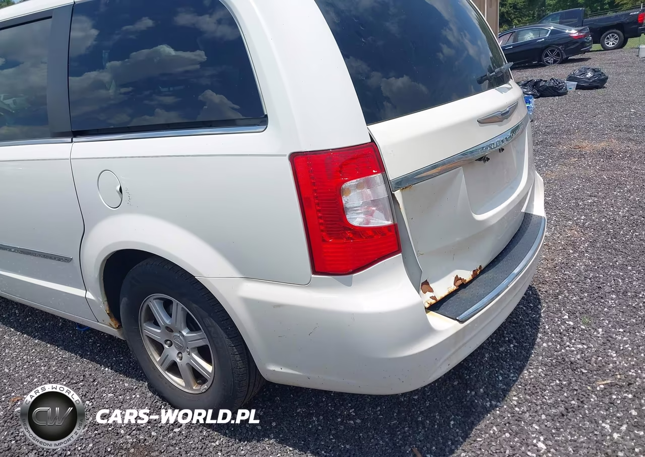 2012 Chrysler Town & Country Touring VIN:2C4RC1BG8CR289590 - 6