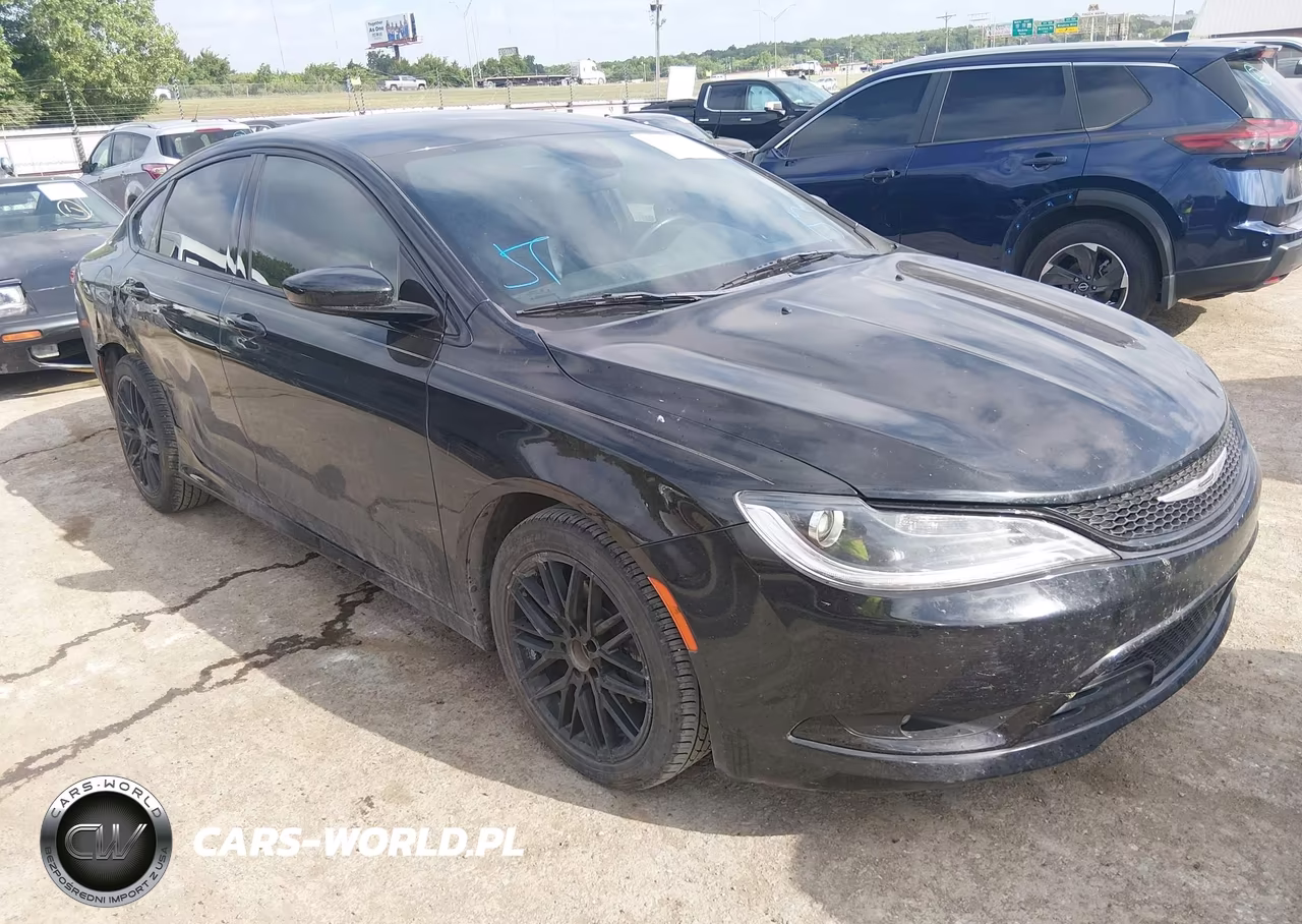 2015 Chrysler 200 S – zdjęcie 1 z 16