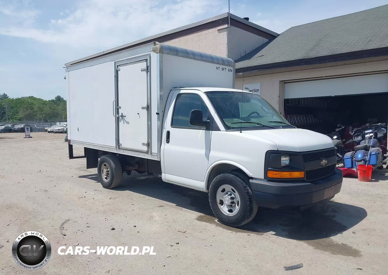 2016 Chevrolet Express Cutaway 3500