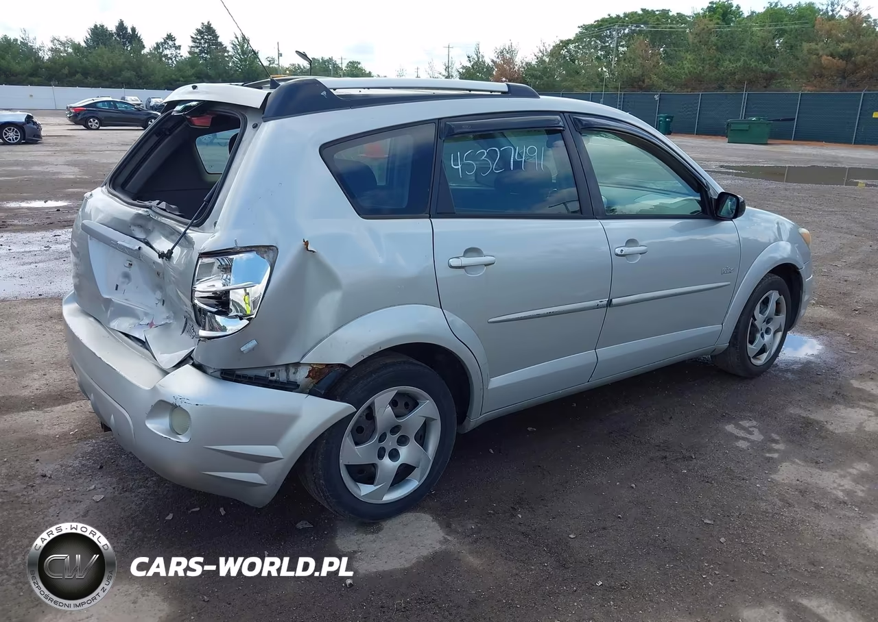 2004 Pontiac Vibe VIN:5Y2SL628X4Z423627 - 4