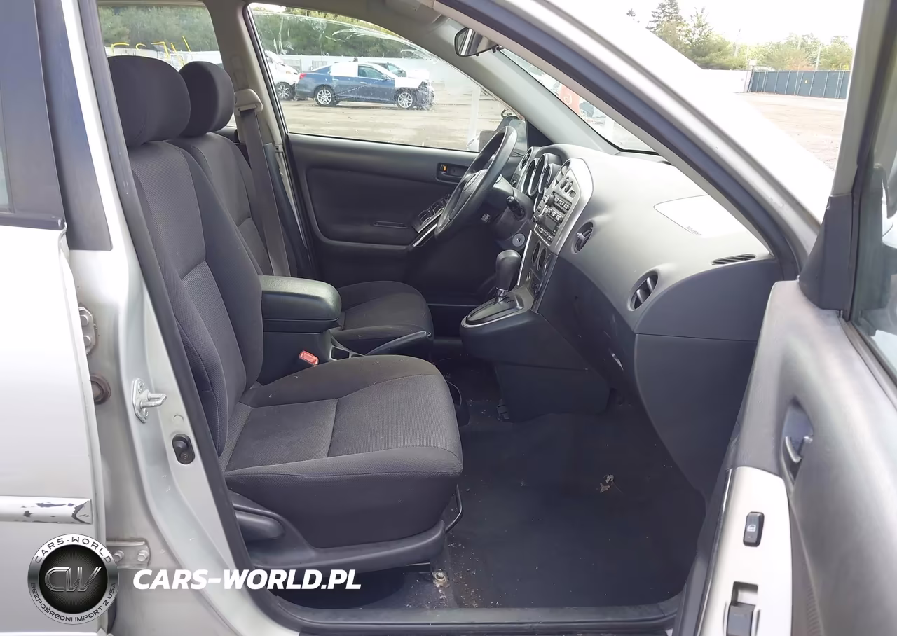 2004 Pontiac Vibe VIN:5Y2SL628X4Z423627 - 5