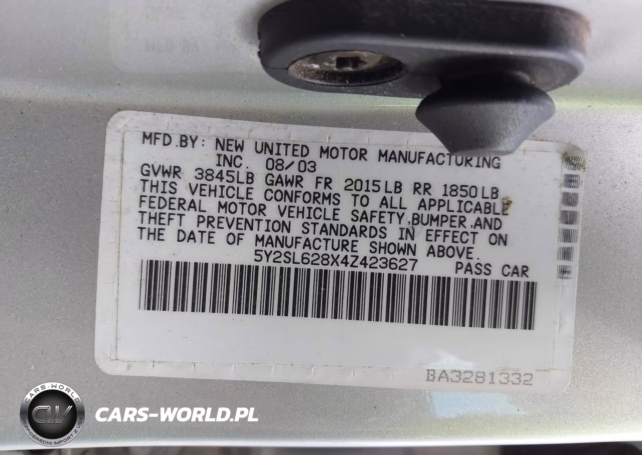 2004 Pontiac Vibe VIN:5Y2SL628X4Z423627 - 9