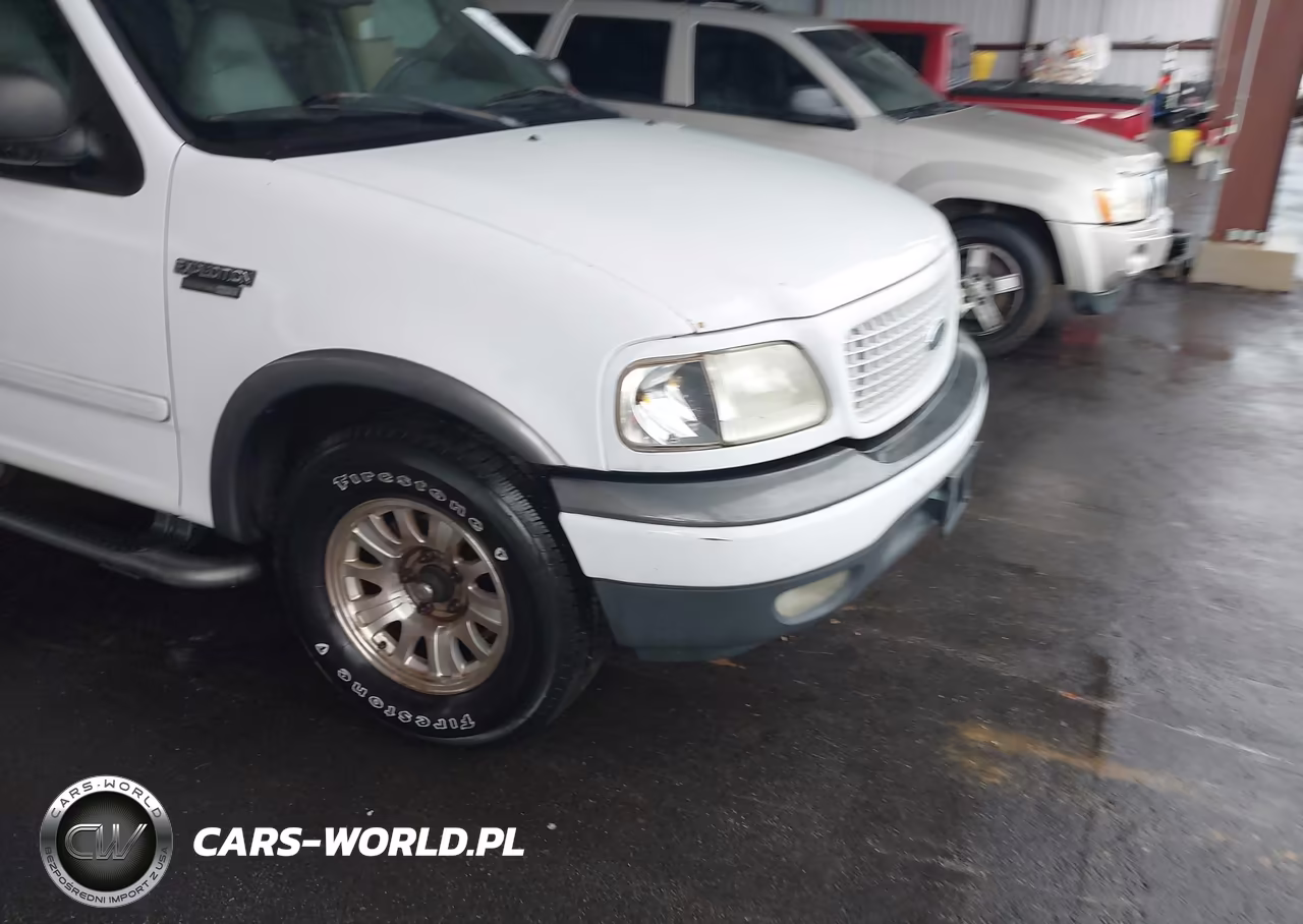 2002 Ford Expedition Eddie Bauer VIN:1FMRU5L92LA32026 - 6