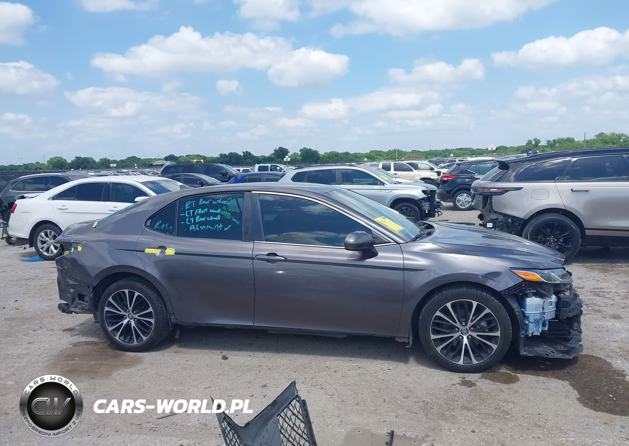2020 Toyota Camry Se VIN:4T1G11AK0LU350609 - 12