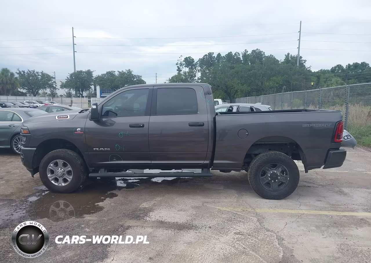 2025 Ram 2500 Big Horn 4X4 6'4 Box VIN:3C63R5DL8SG534860 - 17