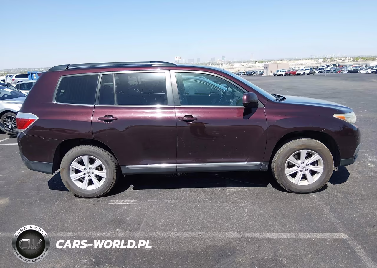 2013 Toyota Highlander Base Plus VIN:5TDZA3EH7DS040809 - 13