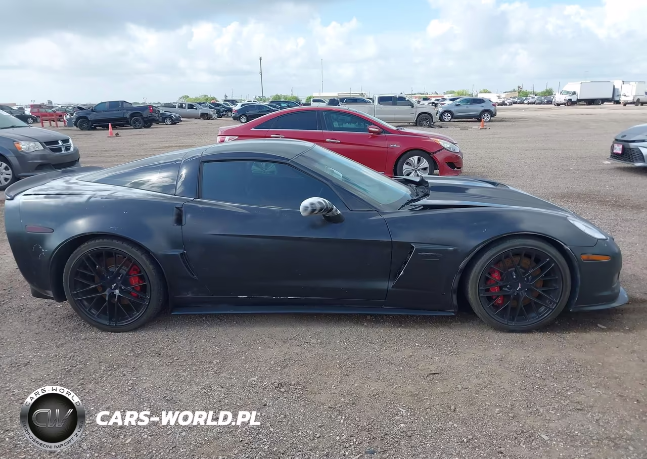 2010 Chevrolet Corvette Z06 Hardtop VIN:1G1YK2DE8A5101430 - 13