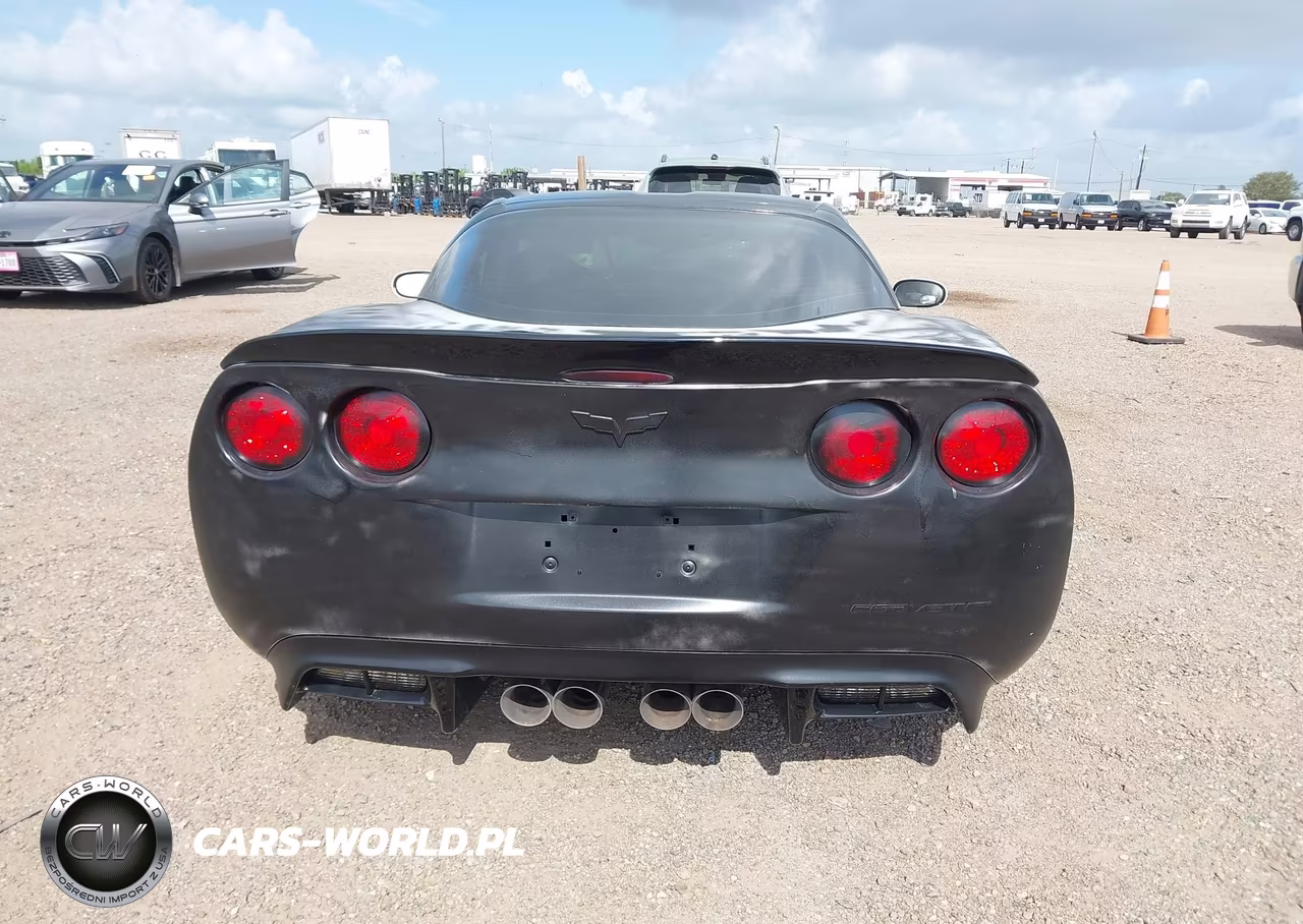 2010 Chevrolet Corvette Z06 Hardtop VIN:1G1YK2DE8A5101430 - 16
