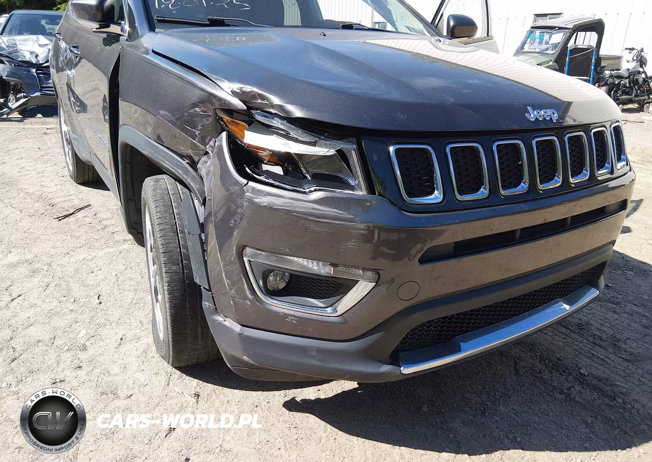 2018 Jeep Compass Limited 4X4 VIN:3C4NJDCB9JT316329 - 6