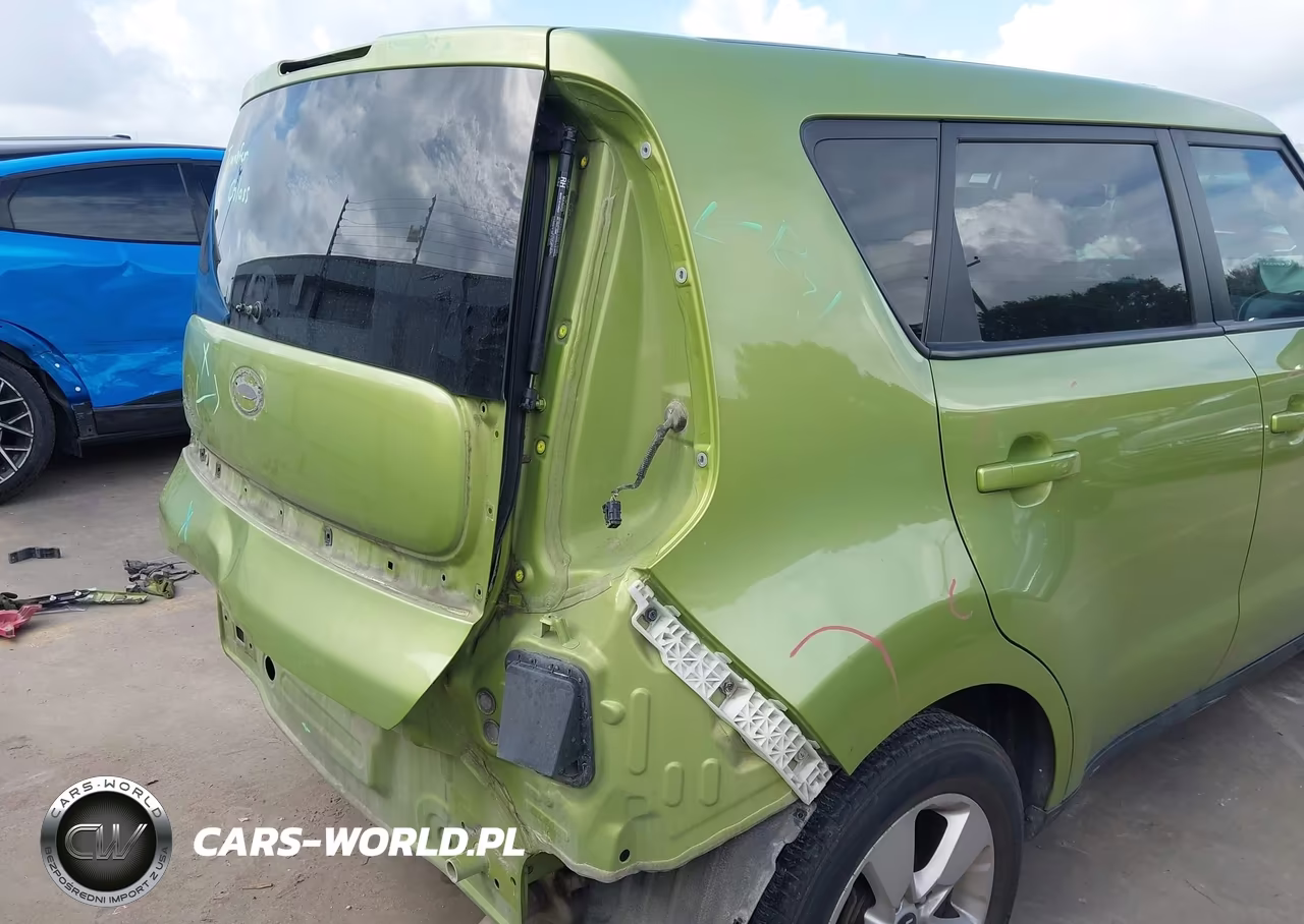 2017 Kia Soul VIN:KNDJN2A22H7881630 - 18