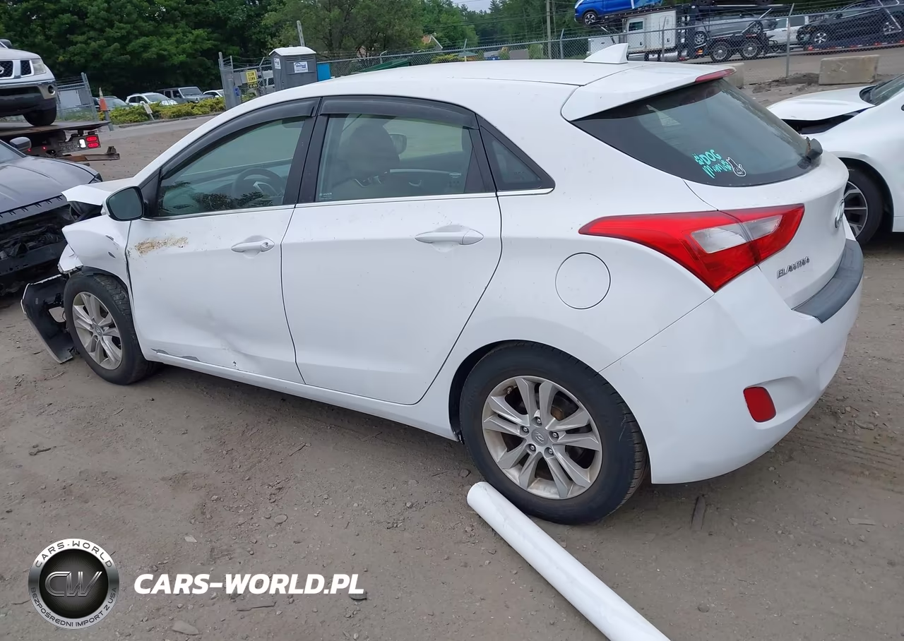 2013 Hyundai Elantra Gt VIN:KMHD35LE4DU108421 - 3