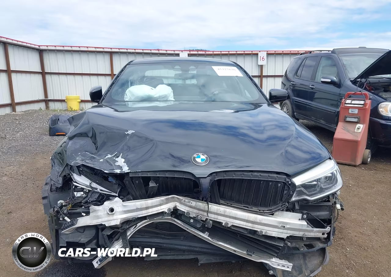 BMW 540 XI VIN:WBAJE7C50KG893185 - 13