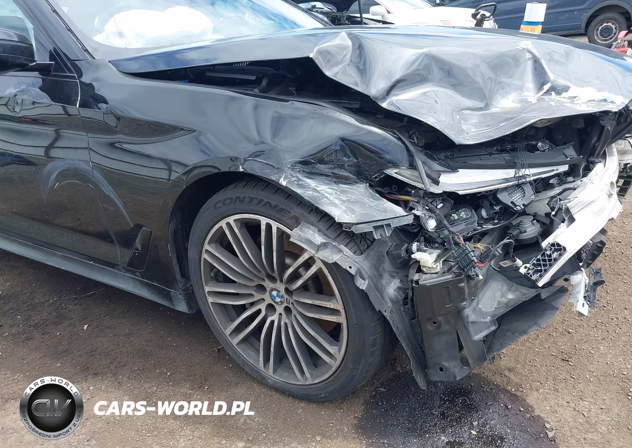 BMW 540 XI VIN:WBAJE7C50KG893185 - 18