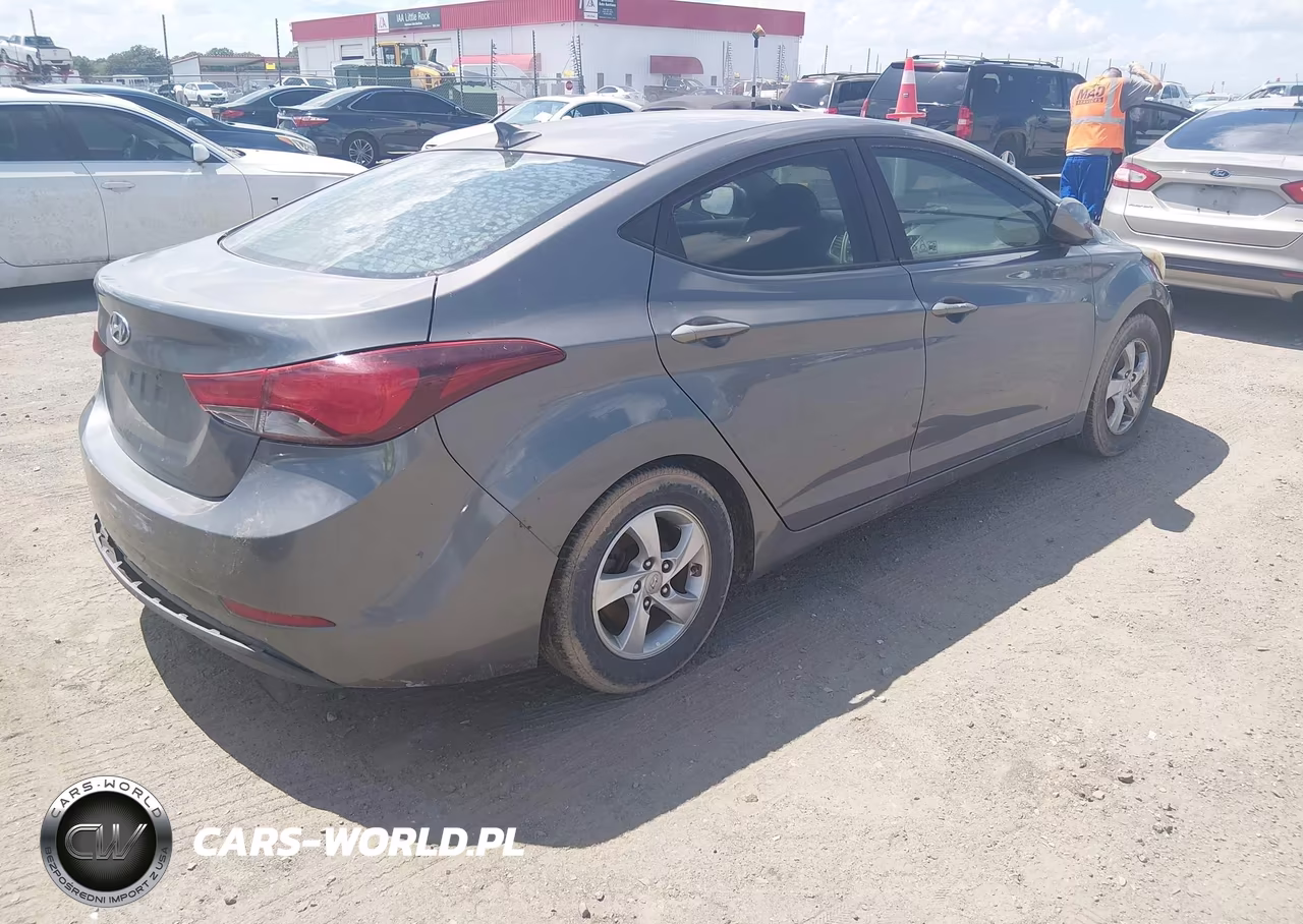 2014 Hyundai Elantra Se VIN:5NPDH4AE9EH458366 - 4