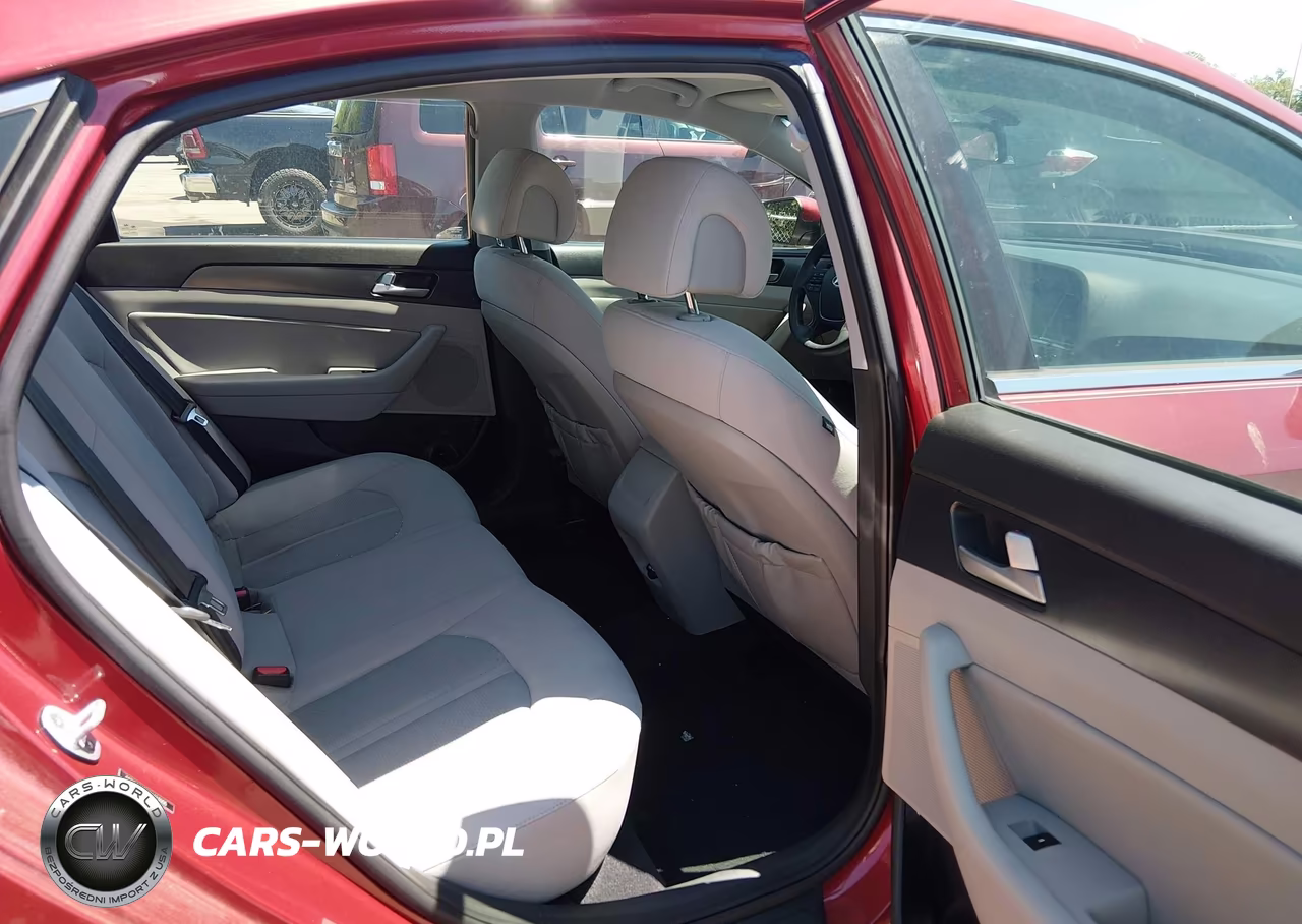 2016 Hyundai Sonata Sport VIN:5NPE34AF4GH423006 - 8
