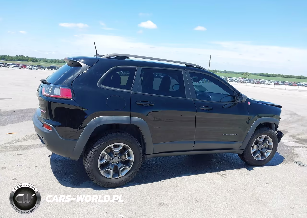 2019 Jeep Cherokee Trailhawk 4X4 VIN:1C4PJMBX5KD353312 - 13