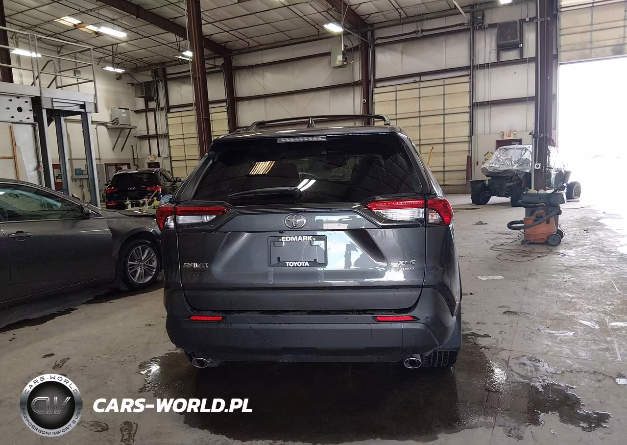 2025 Toyota Rav4 Xle Premium VIN:2T3A1RFV4SC578126 - 17