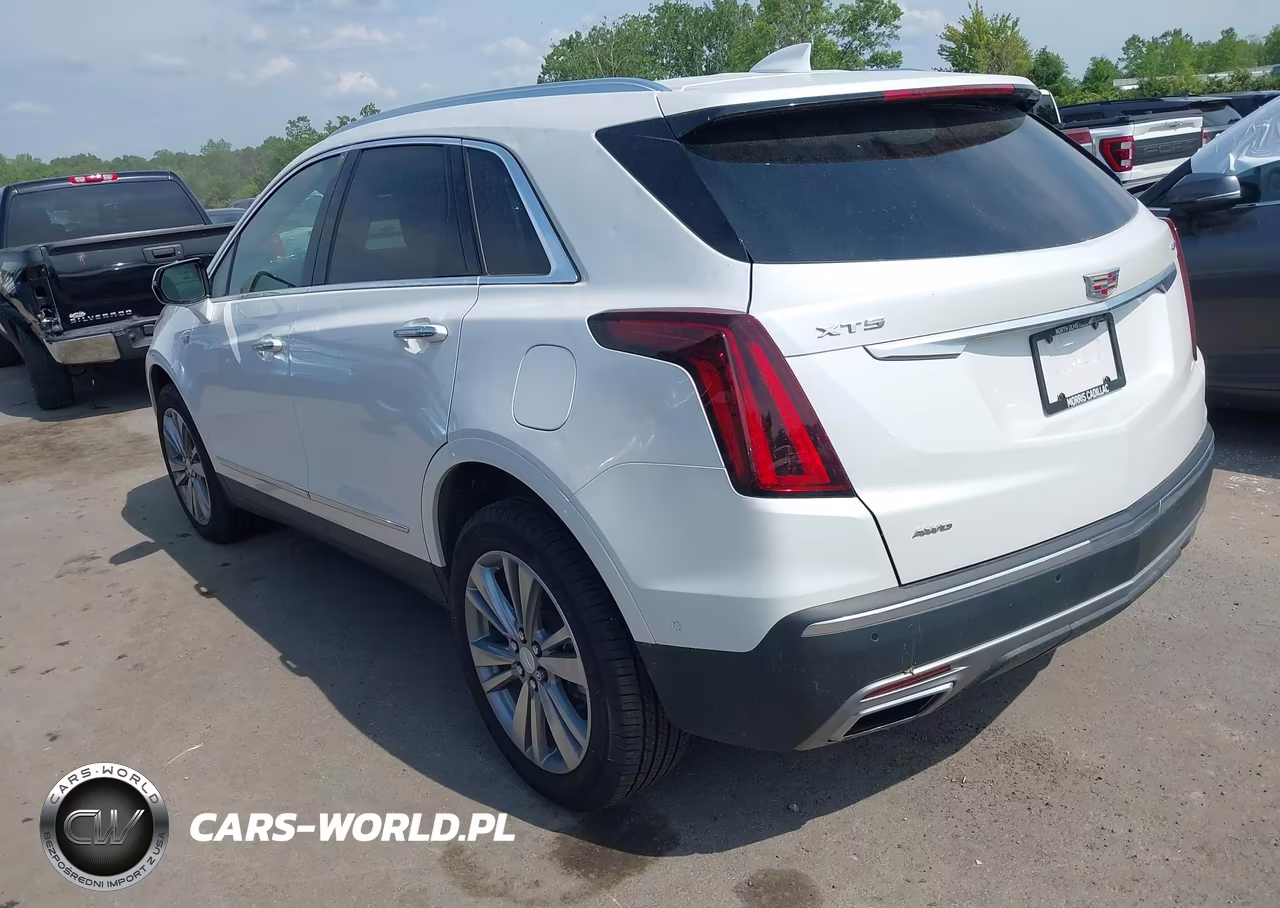 2025 Cadillac Xt5 Awd Premium Luxury VIN:1GYKNDRS1SZ131260 - 3