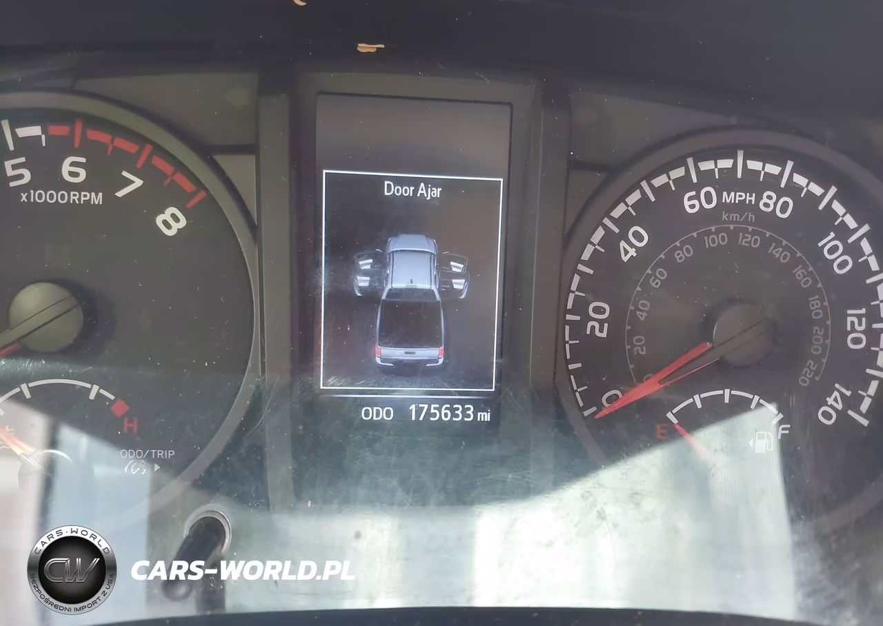 2021 Toyota Tacoma Sr VIN:5TFAX5GNXMX192037 - 7