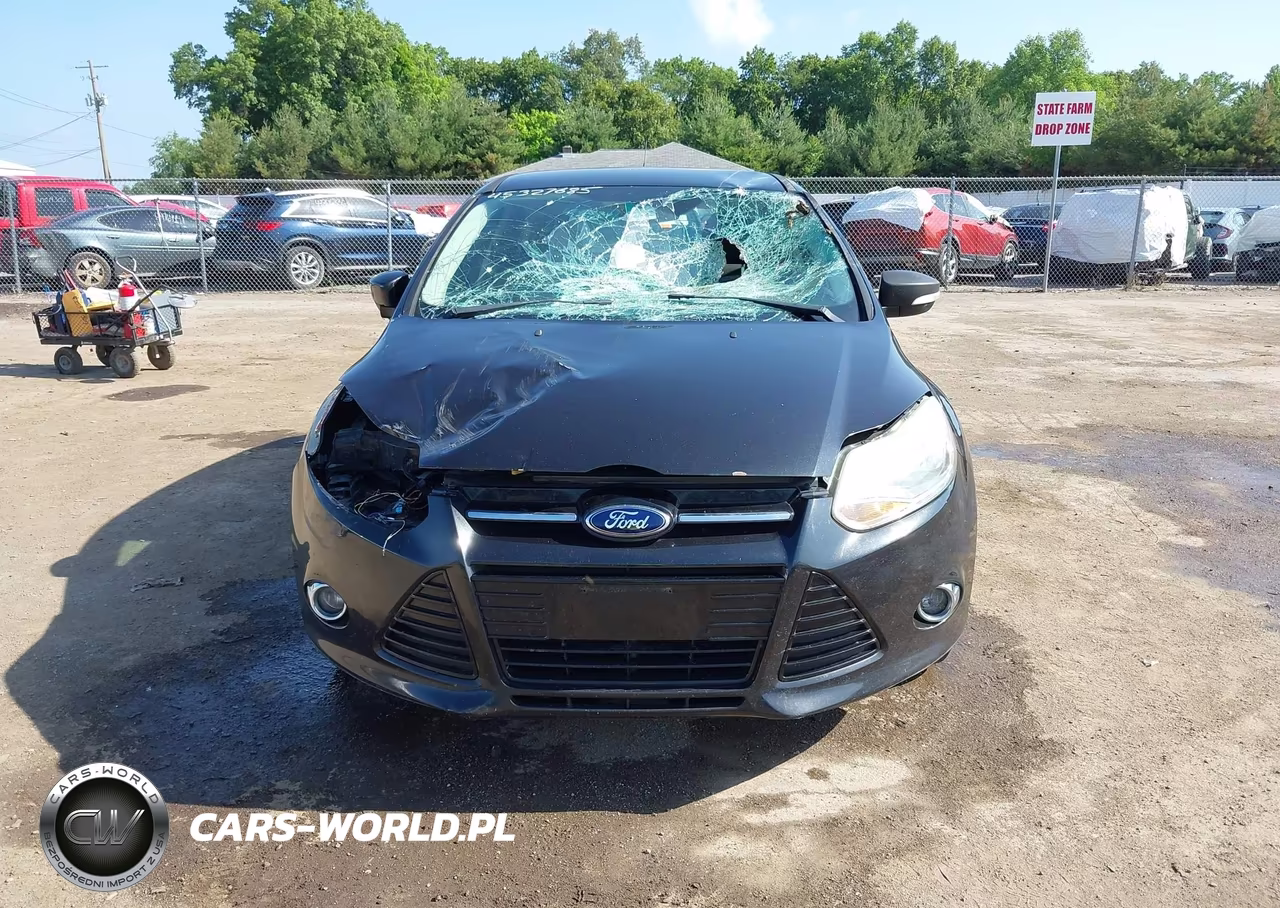 2012 Ford Focus Sel VIN:1FAHP3M27CL404272 - 12