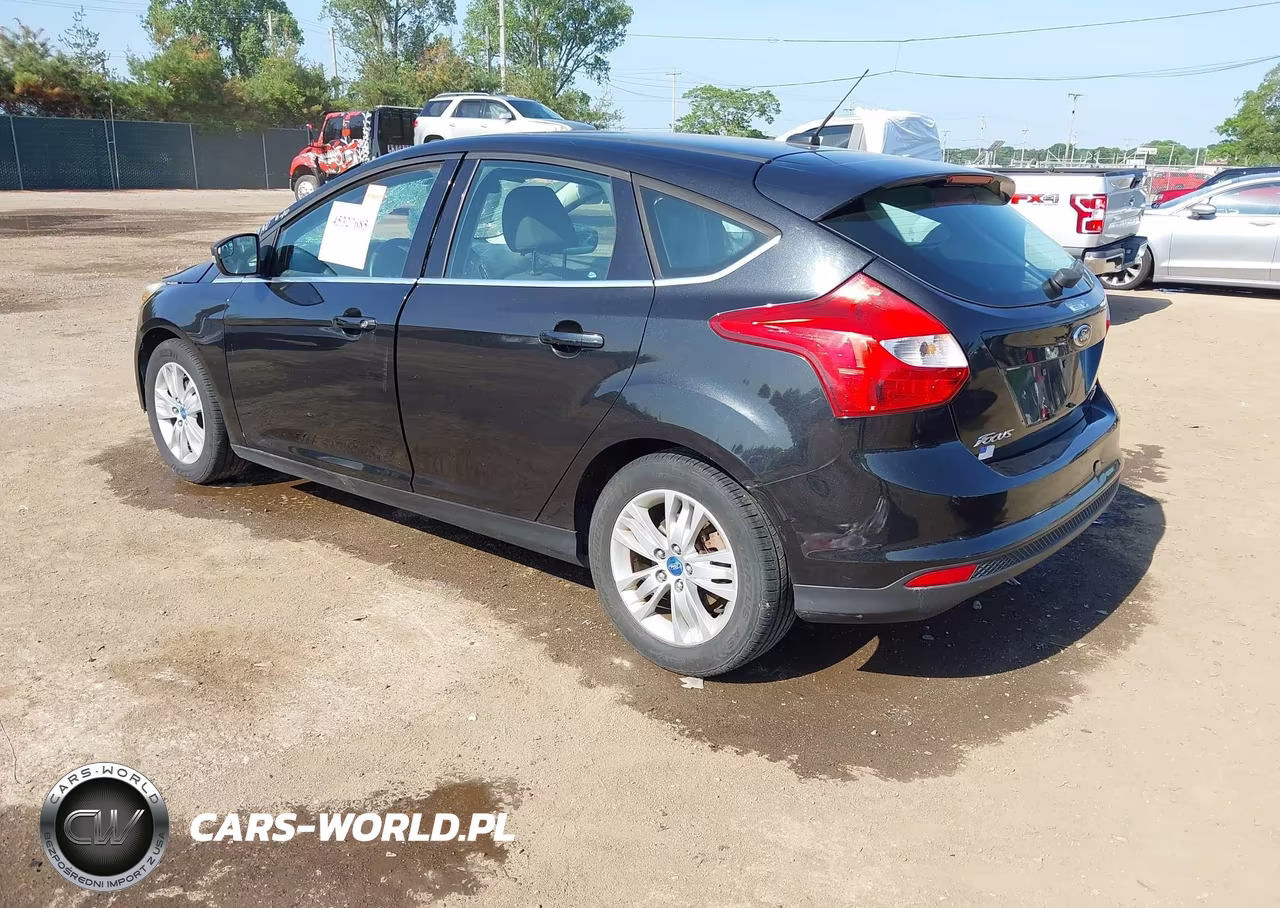 2012 Ford Focus Sel VIN:1FAHP3M27CL404272 - 3