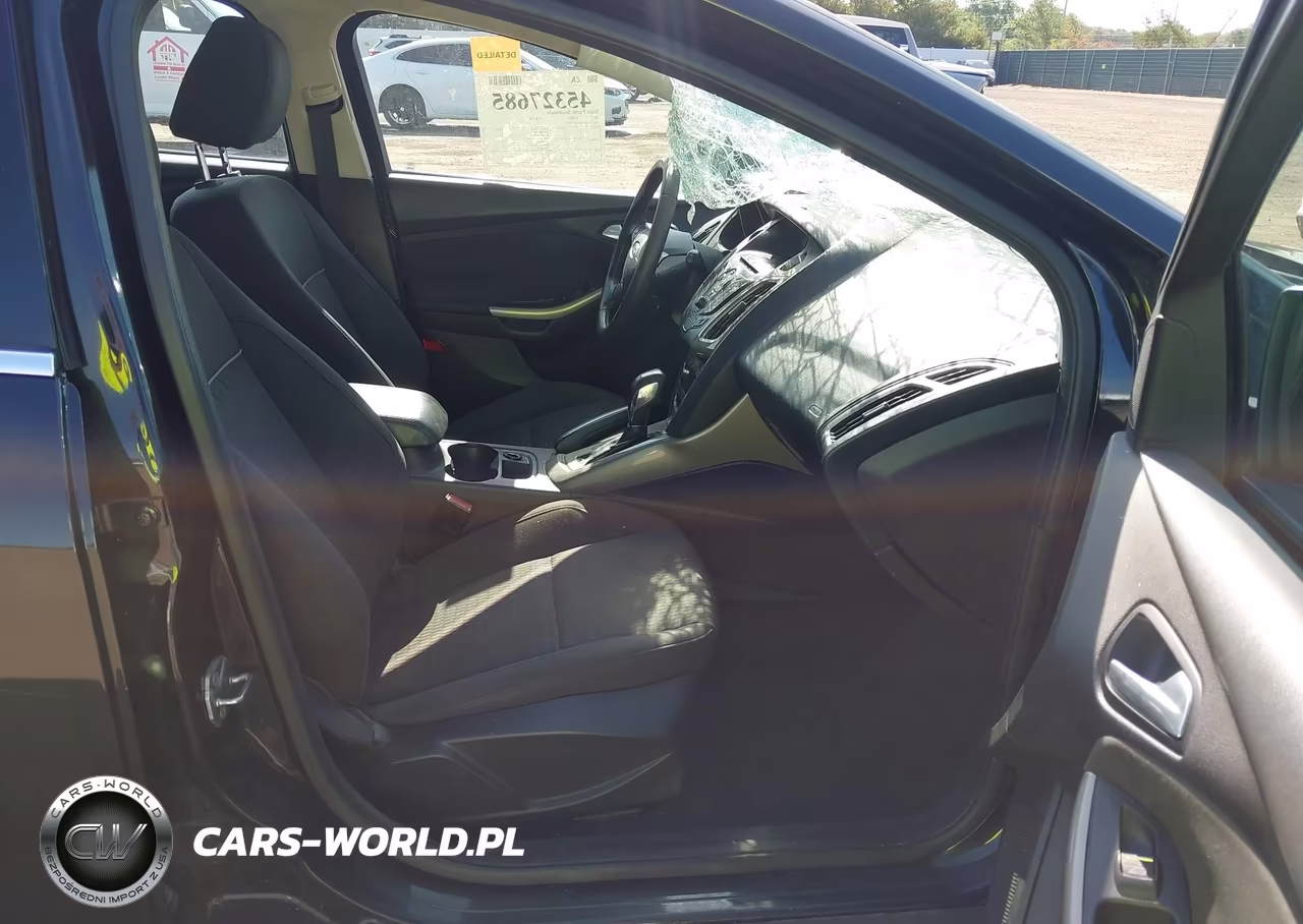 2012 Ford Focus Sel VIN:1FAHP3M27CL404272 - 5