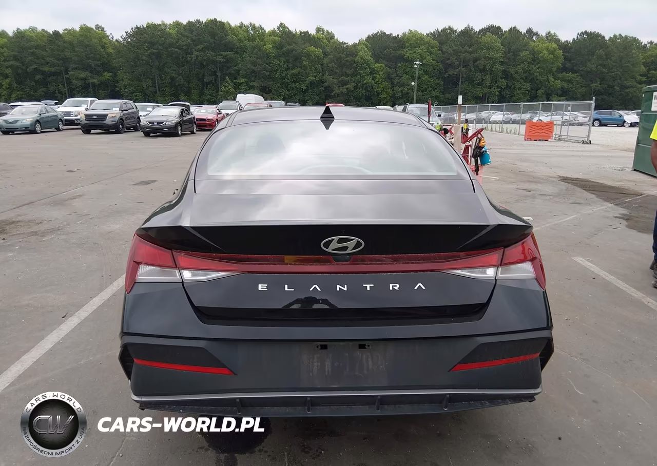 2025 Hyundai Elantra Se VIN:KMHLL4DGXSU930644 - 16