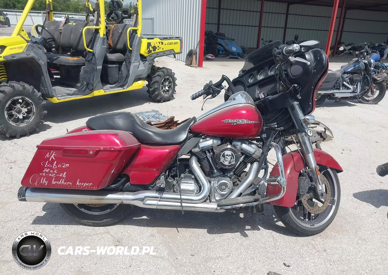2018 Harley-Davidson Flhx Street Glide VIN:1HD1KBC12JB663802 - 11