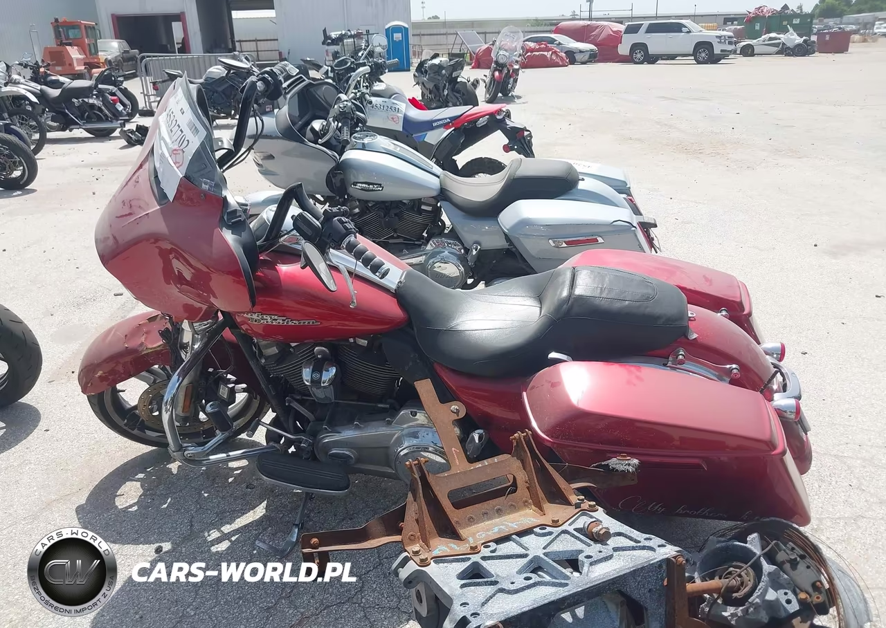 2018 Harley-Davidson Flhx Street Glide VIN:1HD1KBC12JB663802 - 12