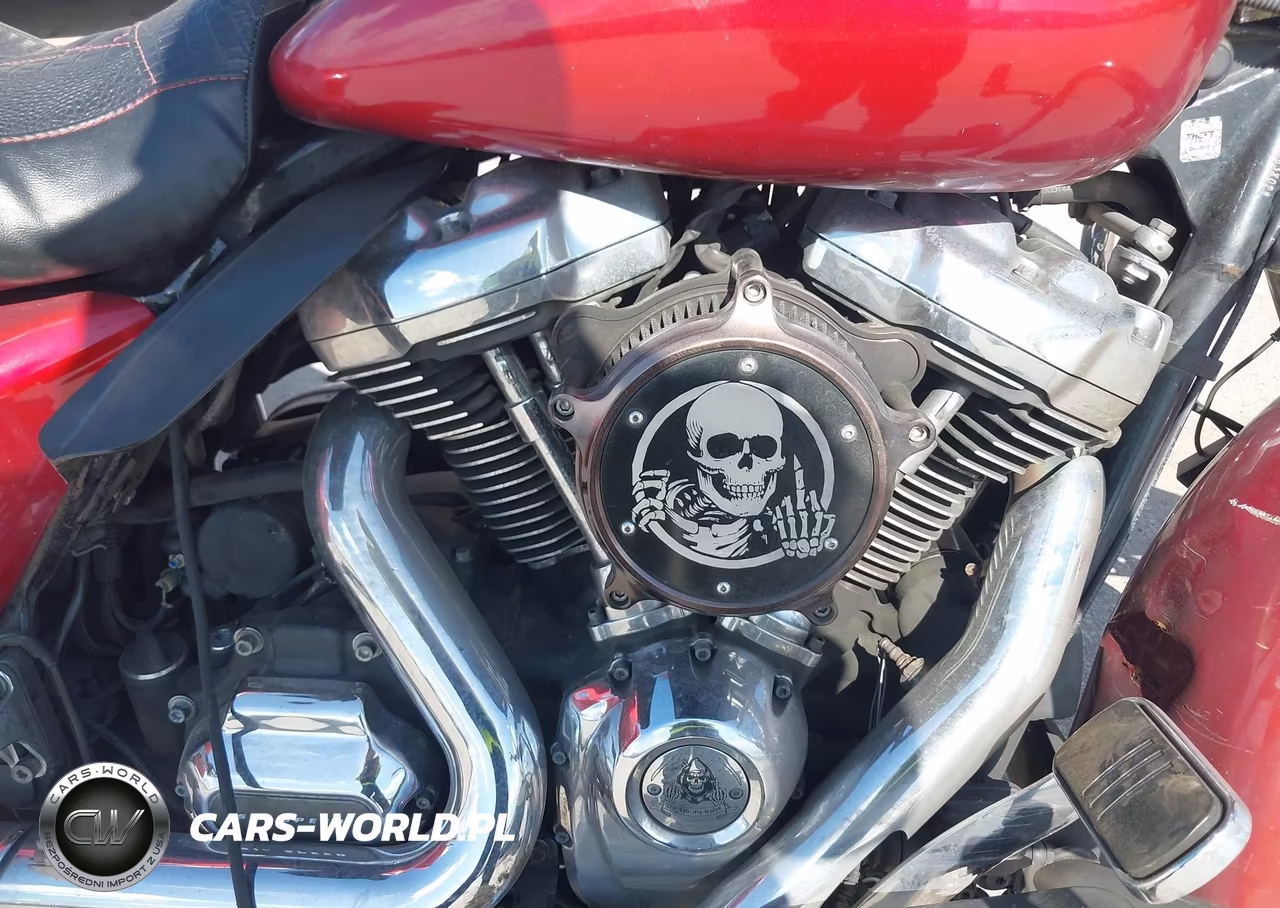 2018 Harley-Davidson Flhx Street Glide VIN:1HD1KBC12JB663802 - 8