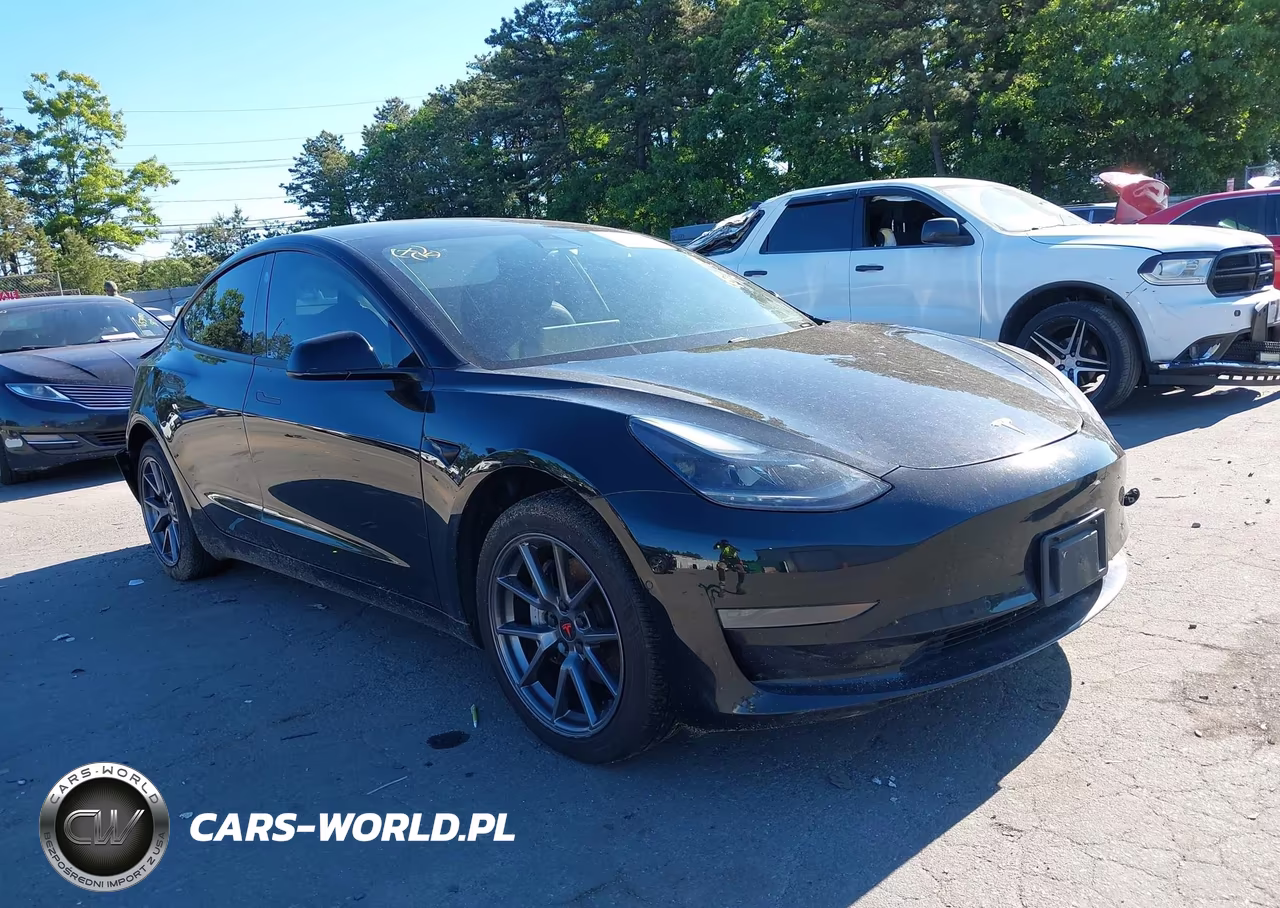 2021 Tesla Model 3 Standard Range Plus Rear-Wheel Drive – zdjęcie 1 z 19