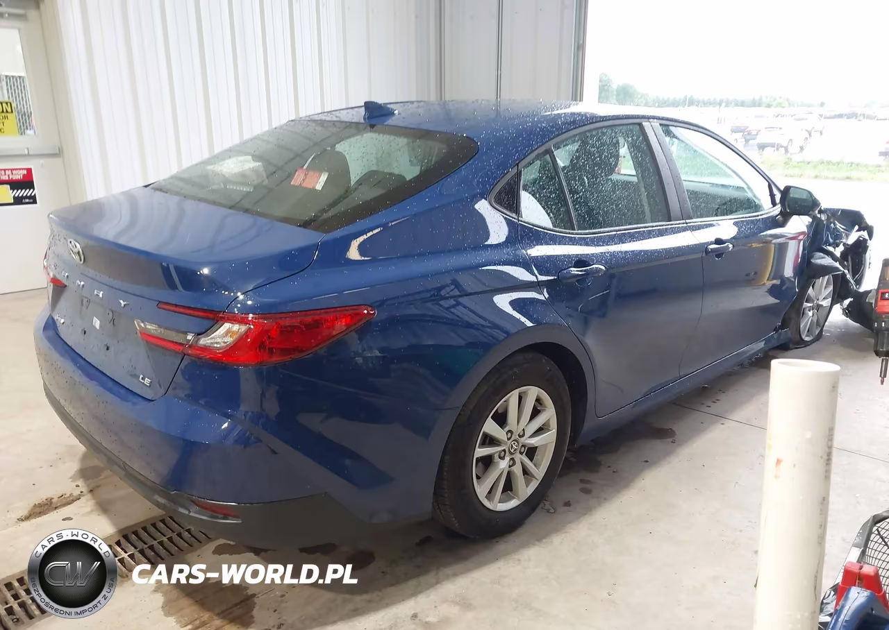 2025 Toyota Camry Le VIN:4T1DAACK2SU201276 - 4
