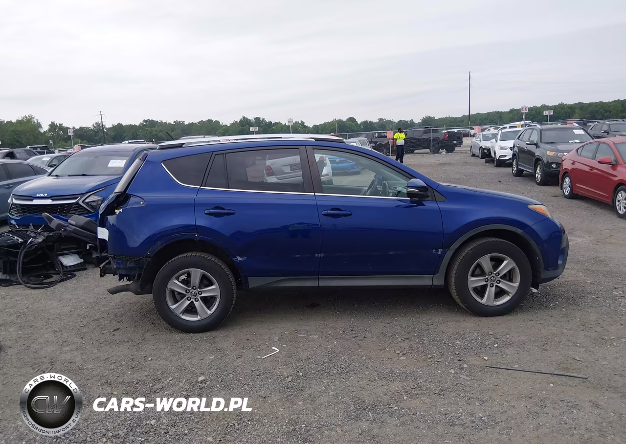 2015 Toyota Rav4 Xle VIN:2T3WFREV0FW144069 - 14