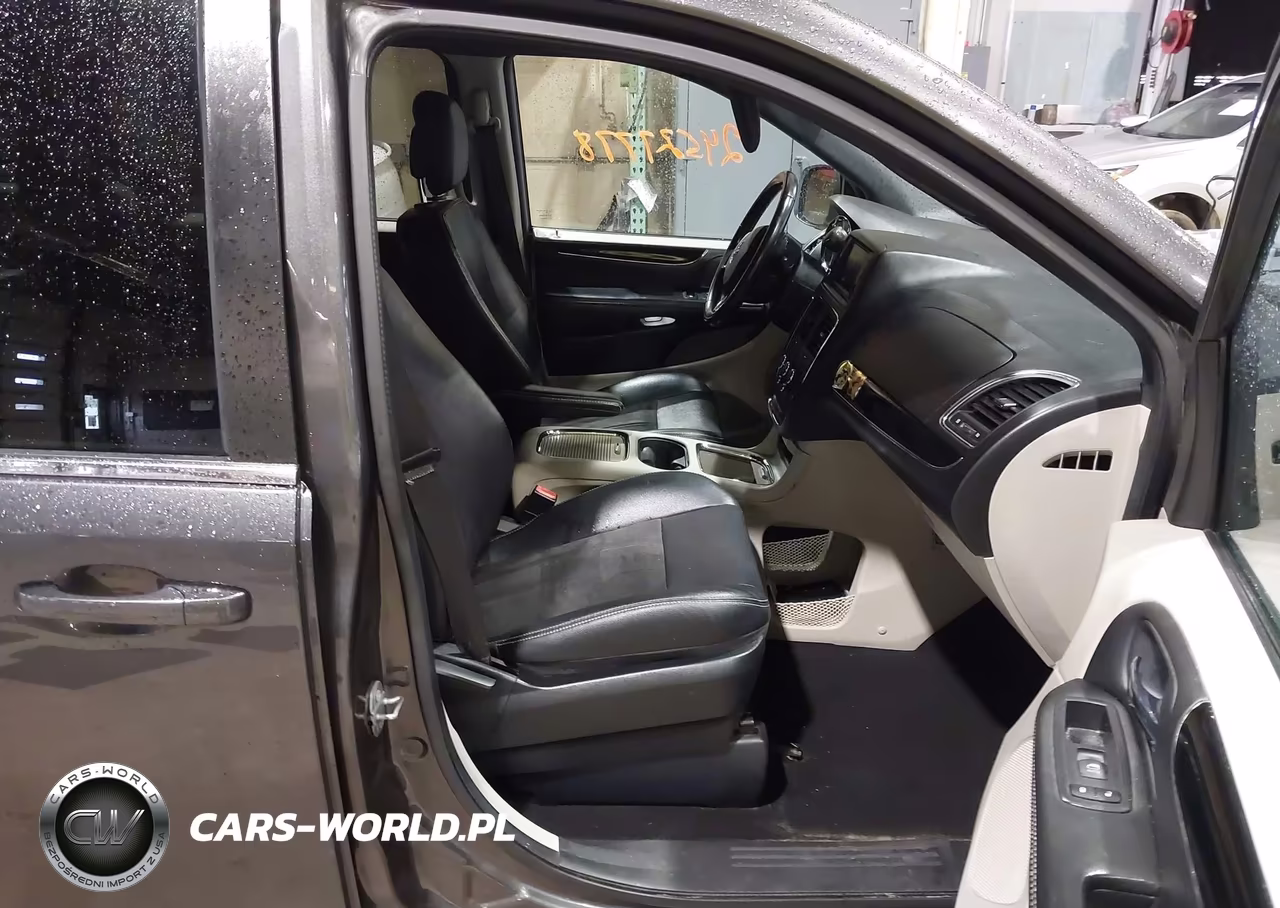 2020 Dodge Grand Caravan Sxt VIN:2C4RDGCGXLR255441 - 5