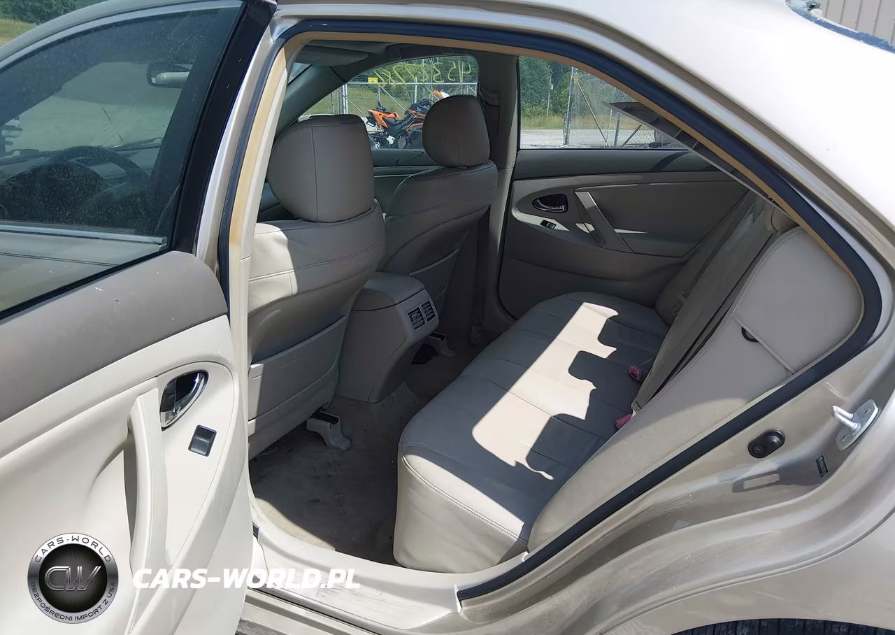 2007 Toyota Camry Hybrid VIN:JTNBB46K273021004 - 8