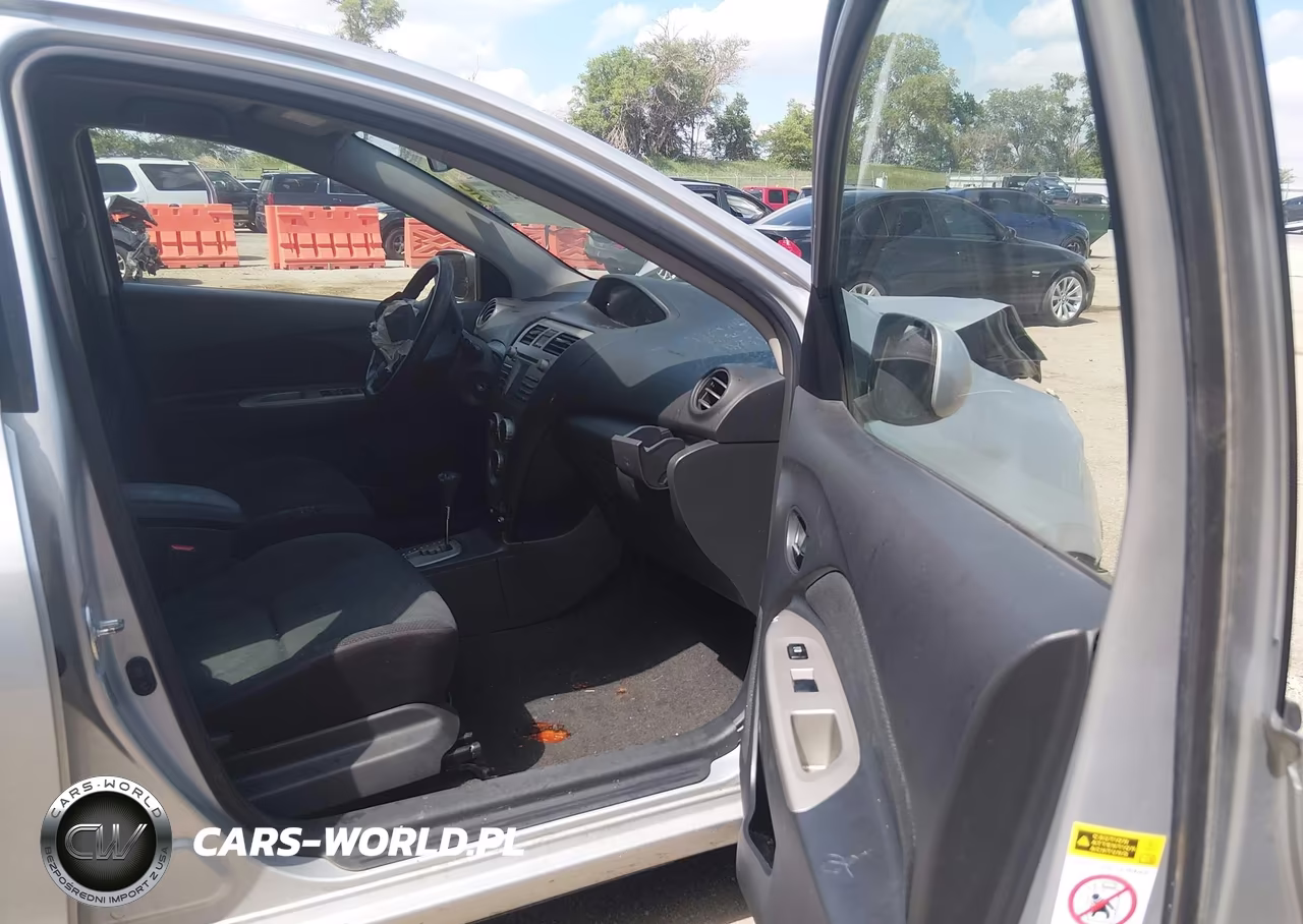 2010 Toyota Yaris VIN:JTDBT4K31A1362462 - 5